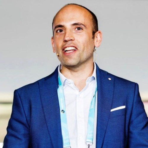 Tomas Carbonell